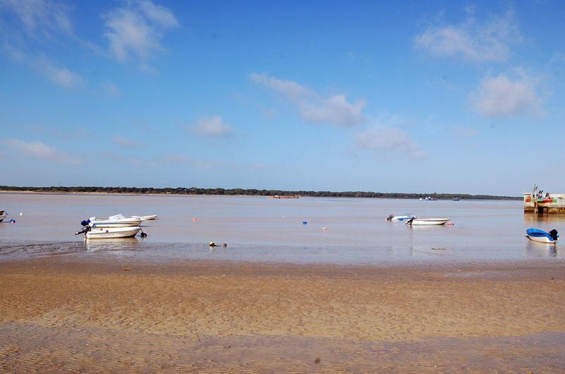 Apartamentos Sanlucar & Donana Санлукар-де-Баррамеда Экстерьер фото